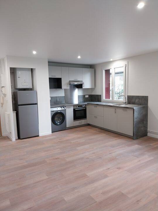 Appartement 3 pièces 50 m² · à Grenoble · 50 m² · 835 €
