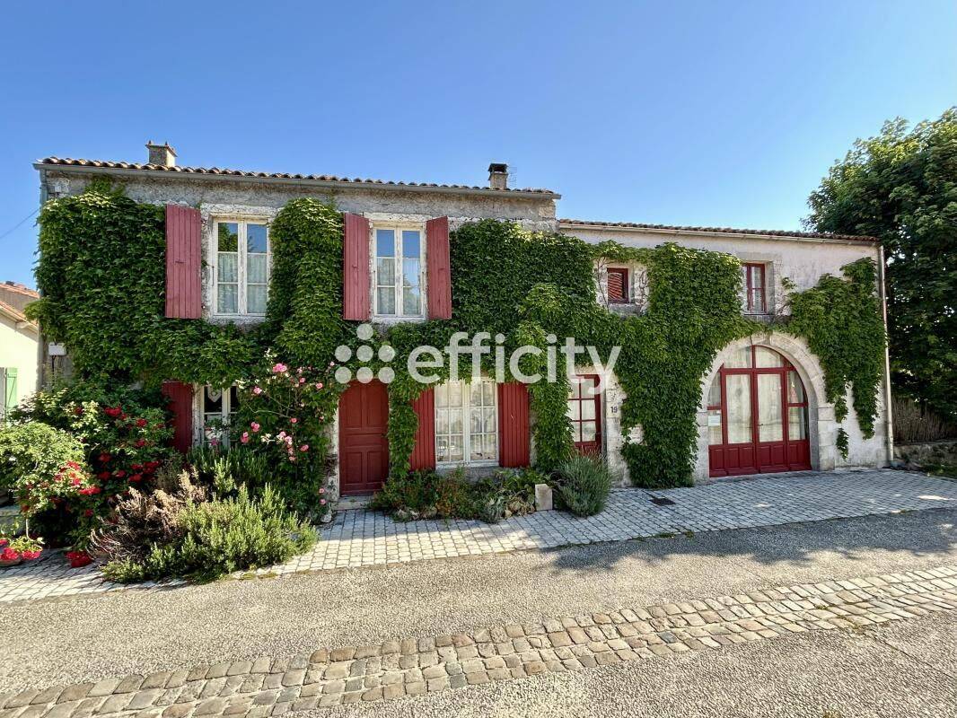 Maison 10 pièces 232 m² · à Marennes-Hiers-Brouage · 232 m² · 448 000 €