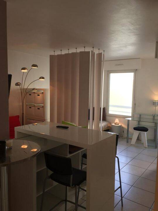 Appartement 1 pièce 33 m² · à Marseille 8ème Arrondissement · 33 m² · 706 €