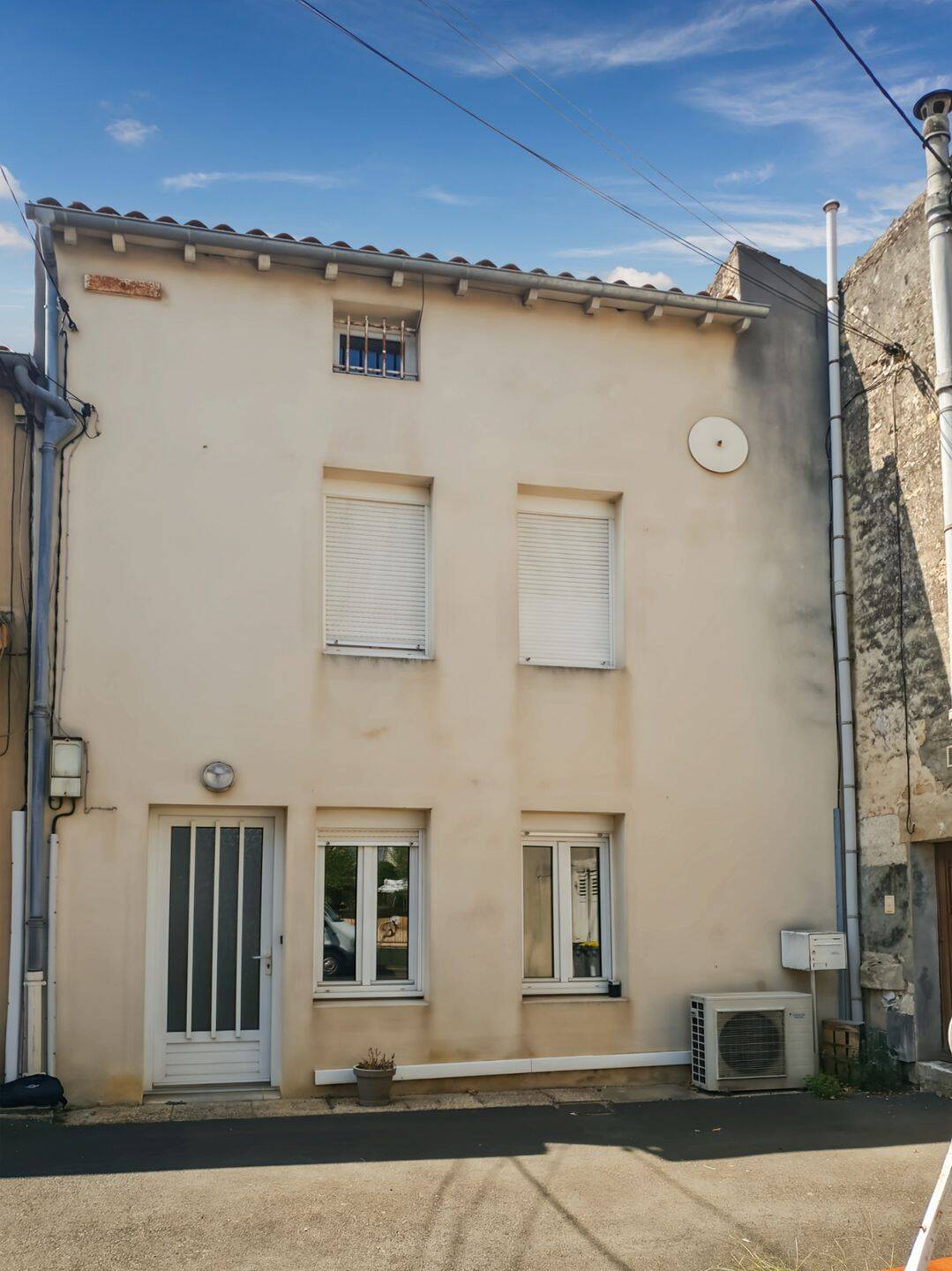 Maison 3 pièces 65 m² · à Niort · 65 m² · 128 000 €
