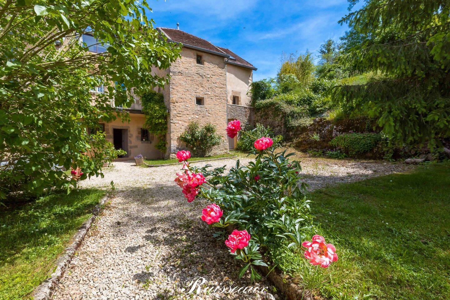 Maison 6 pièces 174 m² · à Prenois · 174 m² · 595 000 €