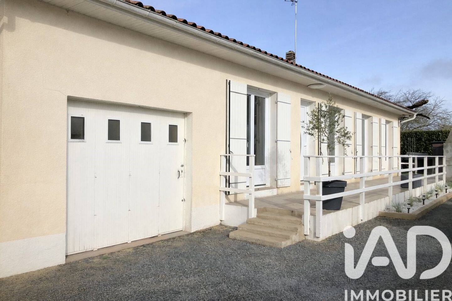 Maison 5 pièces 107 m² · à Saint-Aigulin · 107,4 m² · 239 000 €