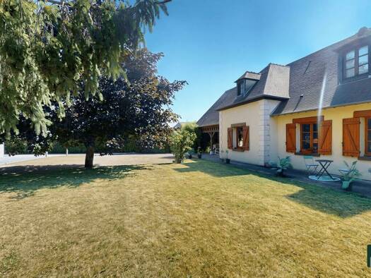 Maison à vendre 390 000 € 7 pièces 5 chambres 186 m² 1 854 m² de terrain Gellainville 28630