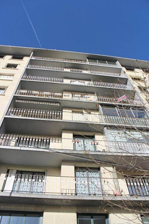 Appartement 4 pièces 84 m² · à Chaville · 83,9 m² · 1 693 €