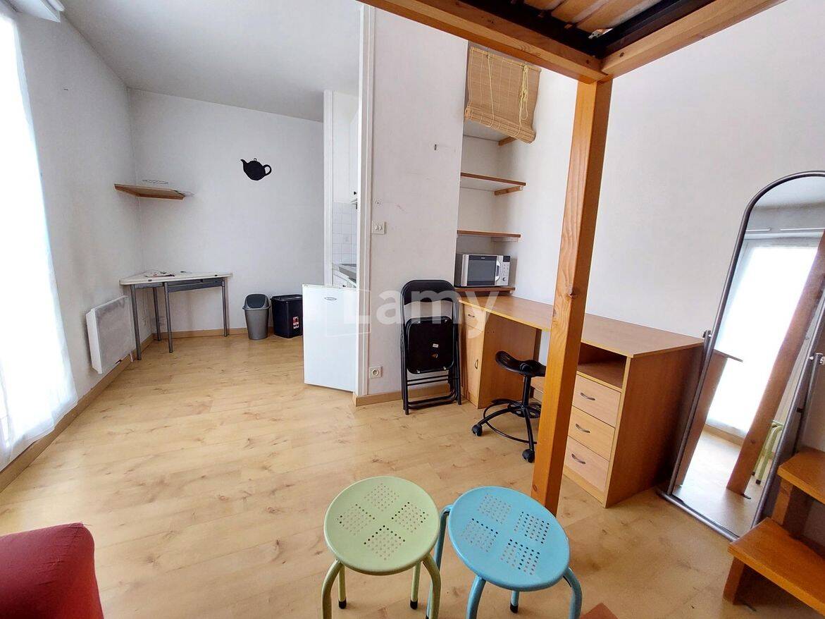 Appartement 1 pièce 20 m² · à La Roche-sur-Yon · 20,1 m² · 430 €