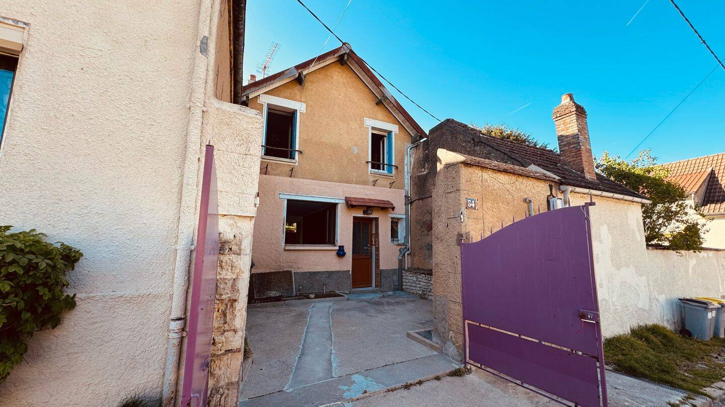 Maison 4 pièces 86 m² · à Champigny · 85,6 m² · 145 800 €