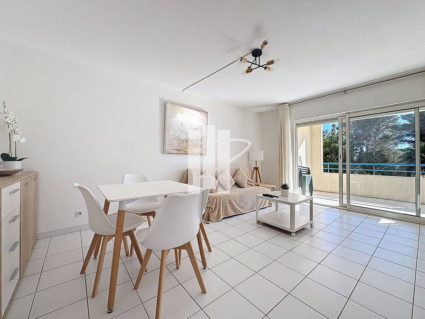 Appartement 2 pièces 42 m² · à Saint-Raphaël · 42,1 m² · 252 000 €