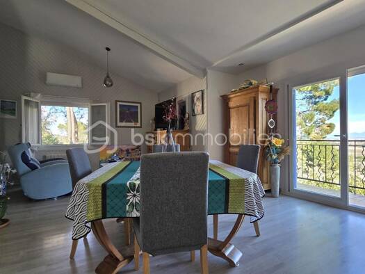 Maison à vendre 329 000 € 7 pièces 5 chambres 140,3 m² 560 m² de terrain Connaux 30330