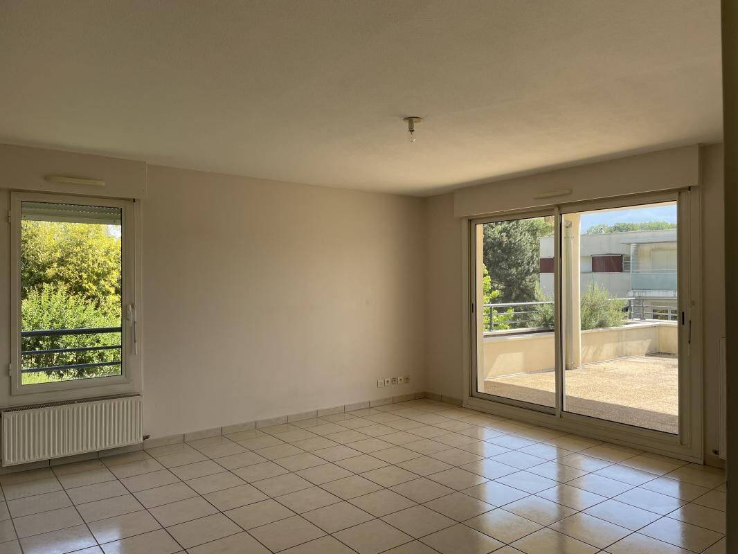 Appartement 3 pièces 76 m² · à Le Bourget-du-Lac · 76 m² · 1 200 €