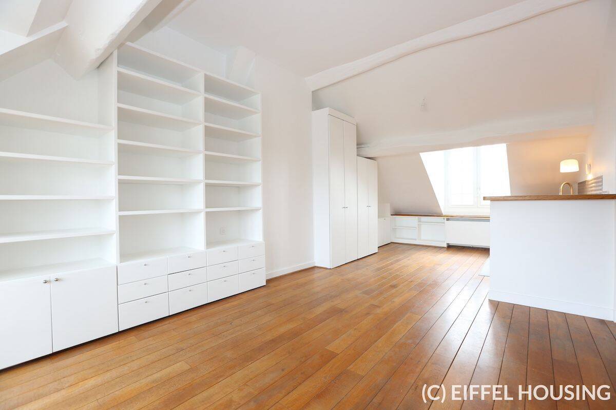 Appartement 1 pièce 38 m² · à Paris 4ème Arrondissement · 38 m² · 1 600 €