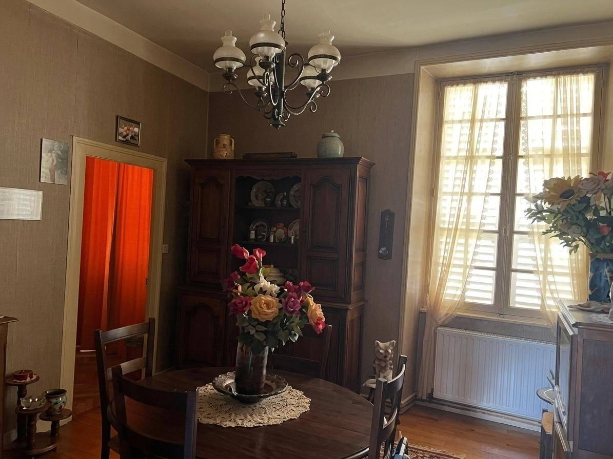 Appartement 4 pièces 70 m² · à Charlieu · 70 m² · 55 000 €