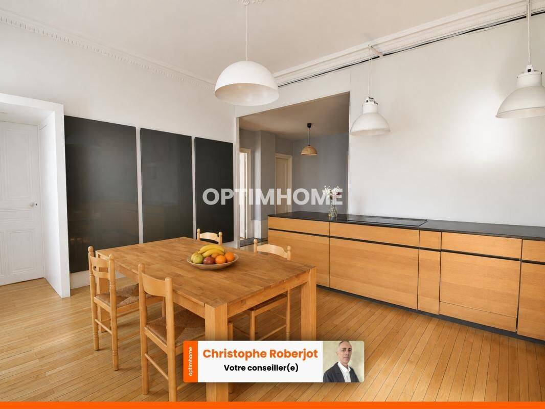 Appartement 5 pièces 142 m² · à Chalon-sur-Saône · 142 m² · 279 000 €