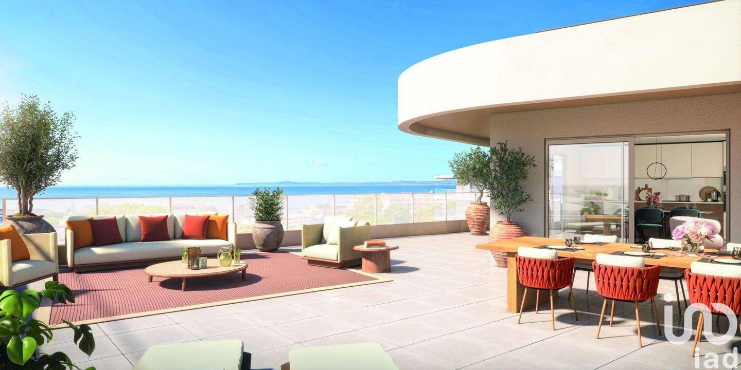 Appartement 4 pièces 84 m² · à Saint-Laurent-du-Var · 84 m² · 878 000 €