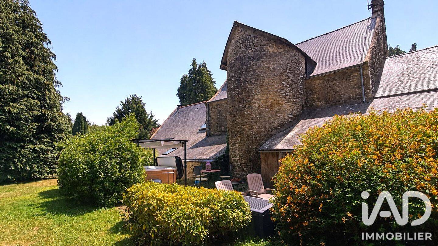Maison 12 pièces 360 m² · à La Vraie-Croix · 360 m² · 719 000 €