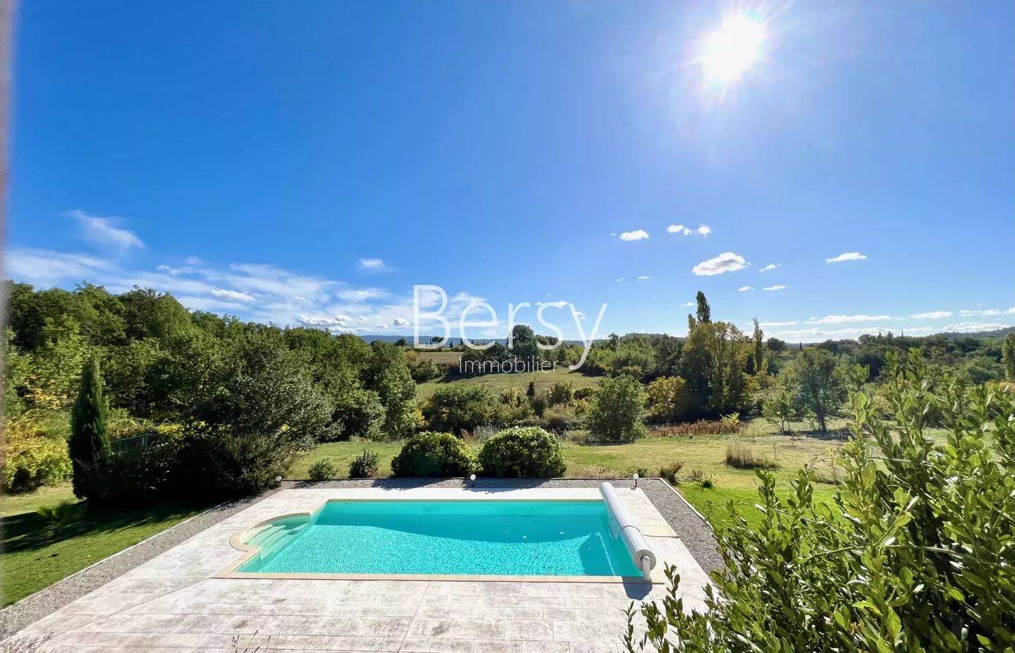 Maison 6 pièces 210 m² · à Pernes-les-Fontaines · 210 m² · 1 489 000 €
