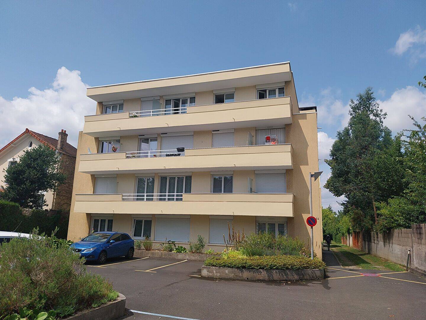 Appartement 4 pièces 78 m² · à Antony · 77,6 m² · 1 299 €