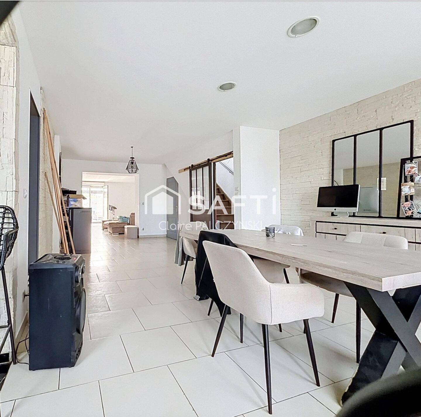 Maison 5 pièces 151 m² · à Montigny-en-Gohelle · 151 m² · 195 000 €