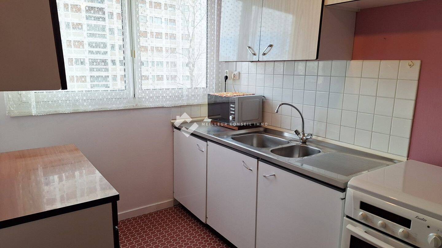 Appartement 4 pièces 88 m² · à Poitiers · 88 m² · 93 000 €