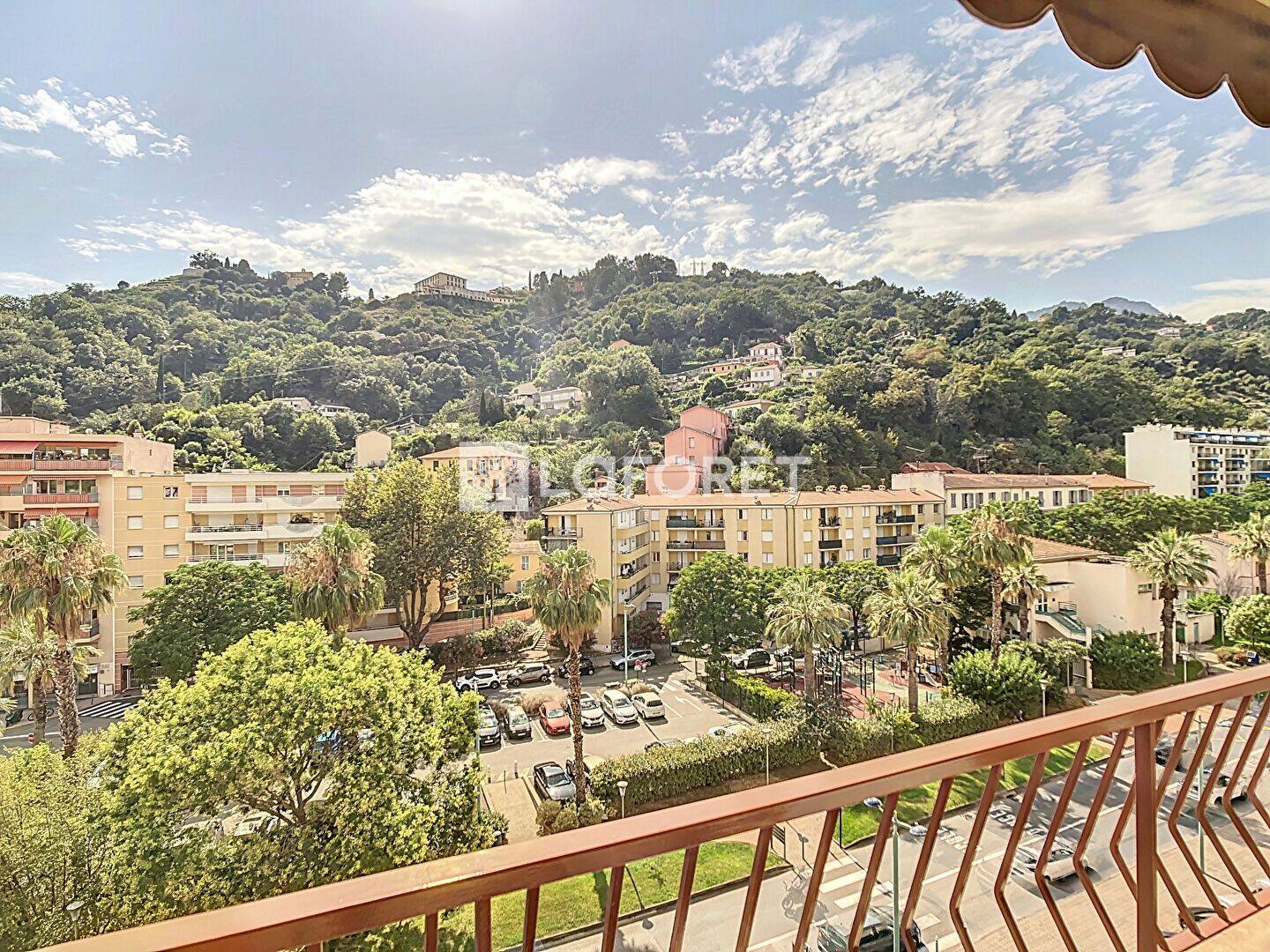 3 pièces 63 m² · à Menton · 63 m² · 1 350 €