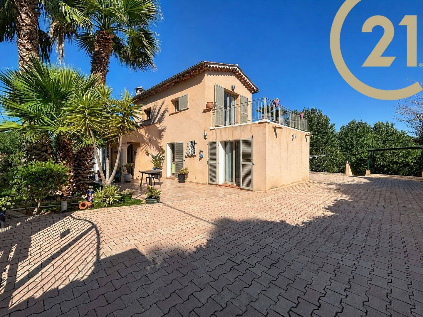 Maison 7 pièces 147 m² · à Fréjus · 147 m² · 799 000 €