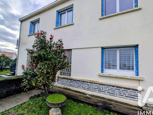 Maison à vendre 220 000 € 6 pièces 5 chambres 120 m² 493 m² de terrain Casse Aux Pretres Rochefort 17300