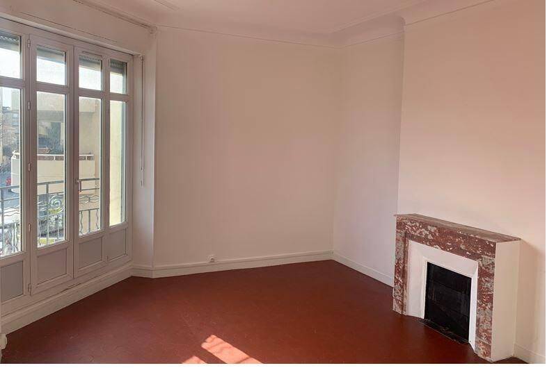 Appartement 3 pièces 76 m² · à Marseille 5ème Arrondissement · 76,4 m² · 943 €