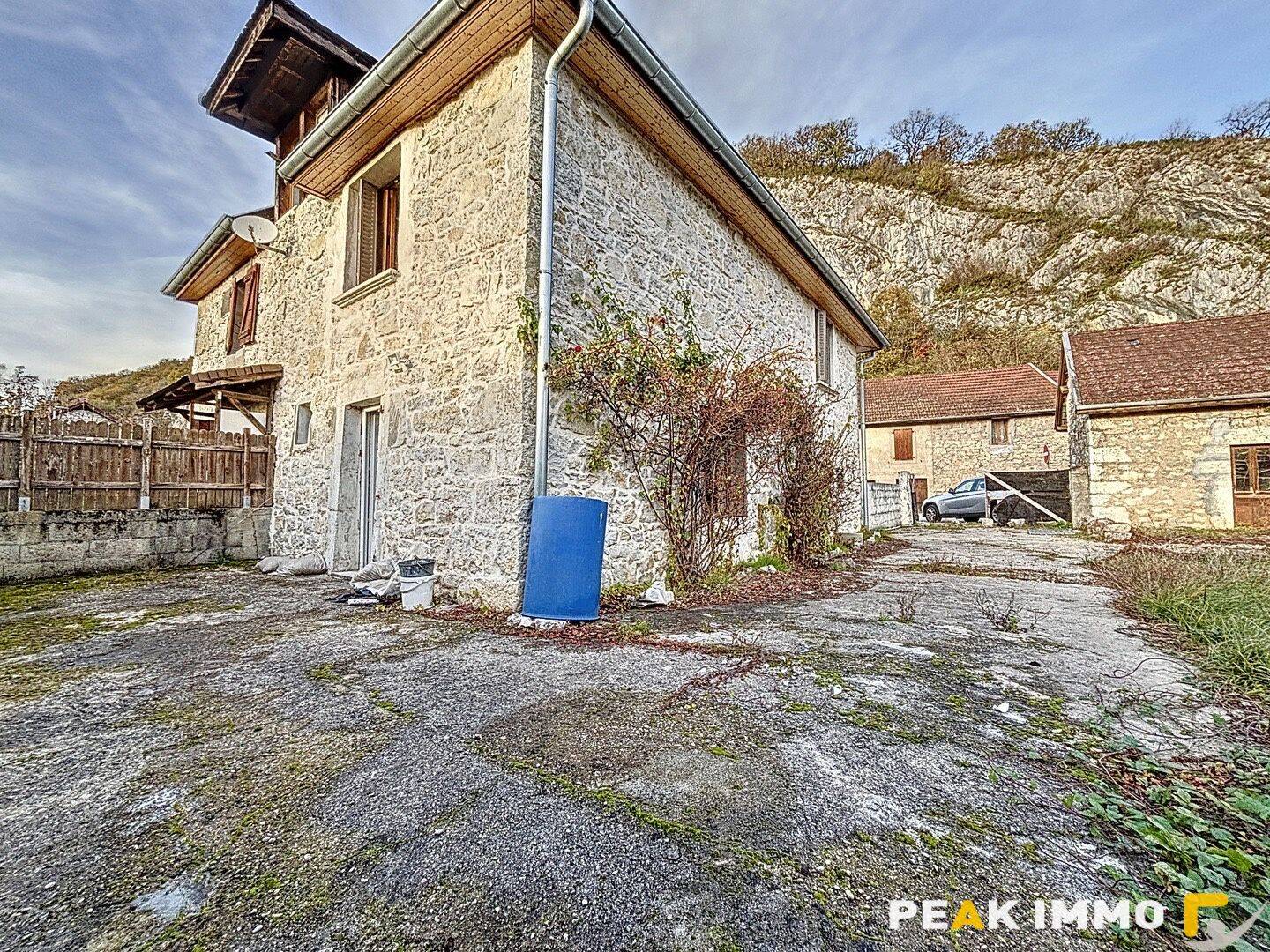 Maison 5 pièces 96 m² · à Culoz-Béon · 96 m² · 270 000 €