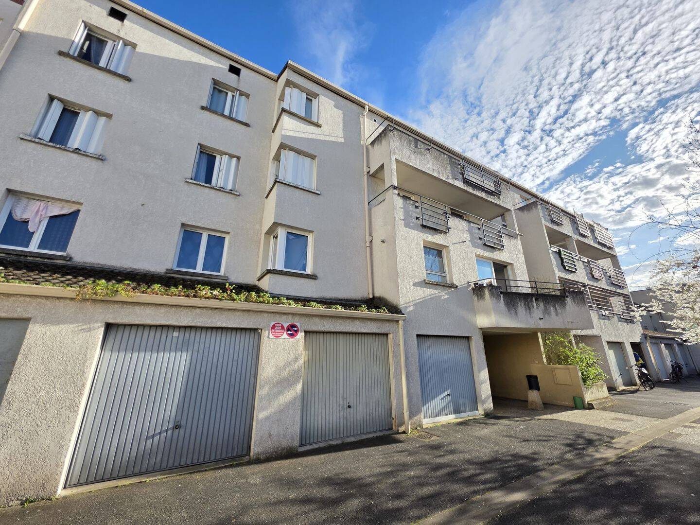 Appartement 3 pièces 61 m² · à Évry-Courcouronnes · 61,3 m² · 165 000 €