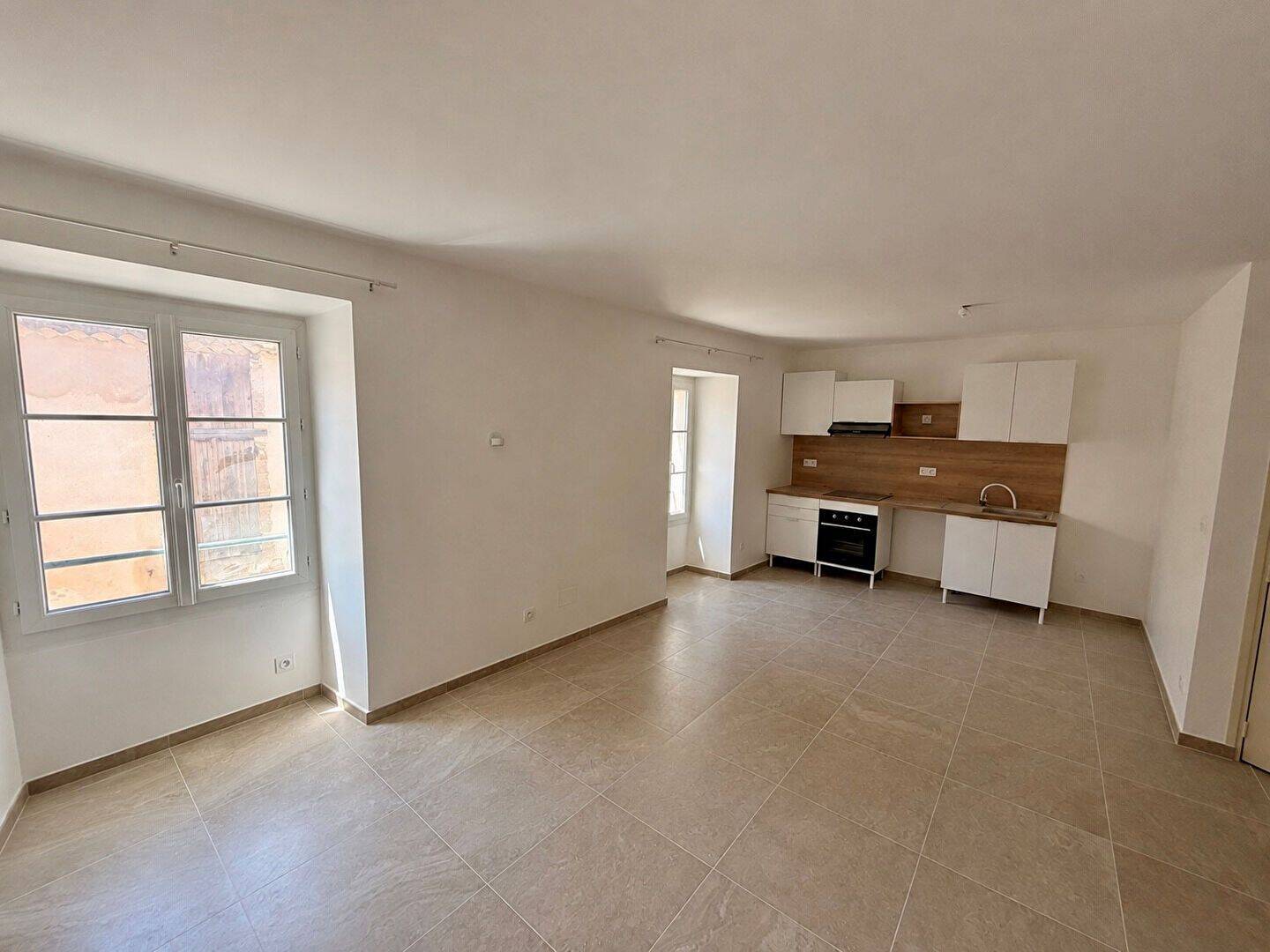 Appartement 2 pièces 50 m² · à Sorgues · 50 m² · 590 €