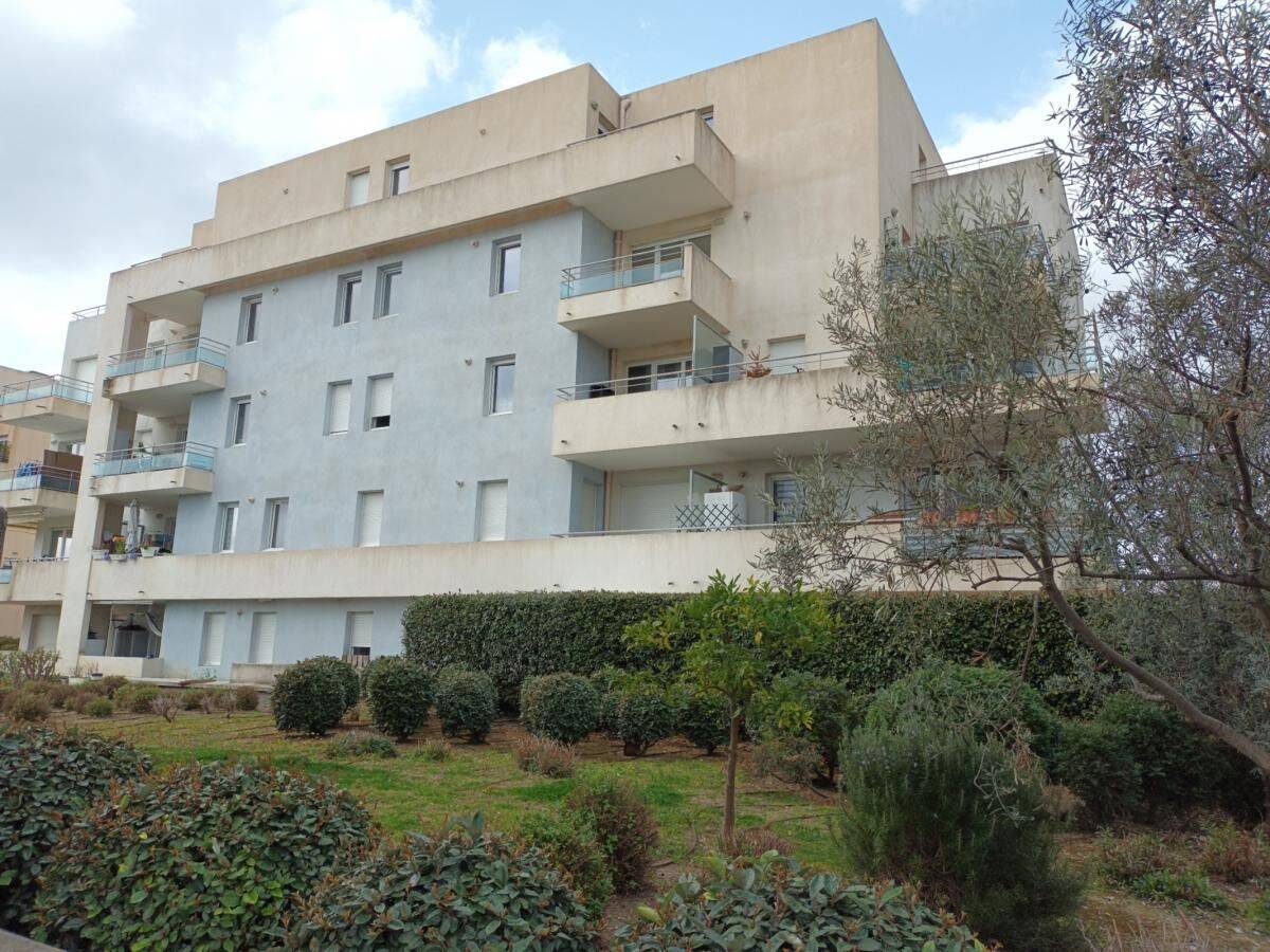 Appartement 2 pièces 43 m² · à Antibes · 43 m² · 912 €/mois