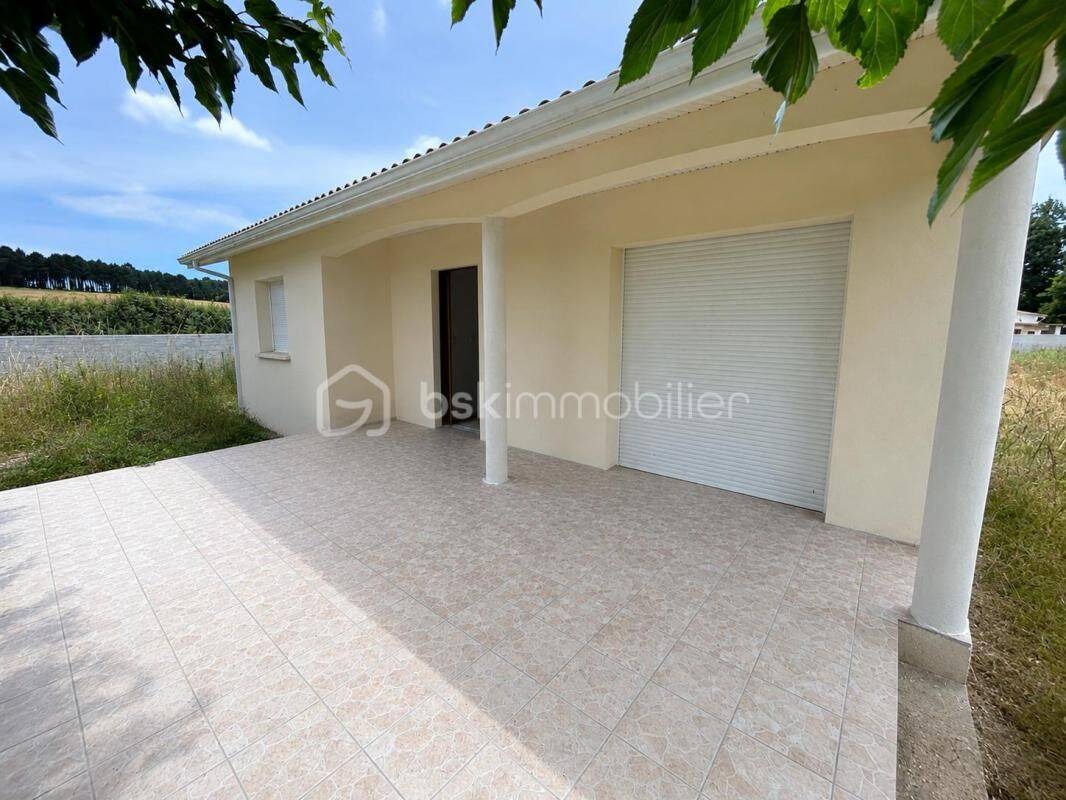 Maison 1 pièce 57 m² · à Le Fouilloux · 57 m² · 130 000 €