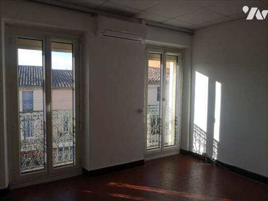 Appartement à louer 820 € 3 pièces 2 chambres 86,4 m² RDC Berre-l'Étang 13130