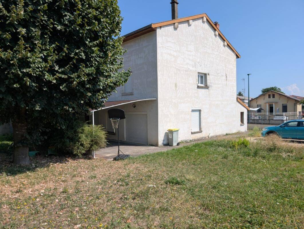 Maison 6 pièces 213 m² · à Chavanoz · 212,8 m² · 420 000 €