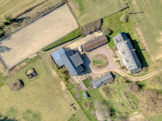 Maison à vendre 733 000 € 6 pièces 3 chambres 195 m² 50 000 m² de terrain Cahagnes 14240