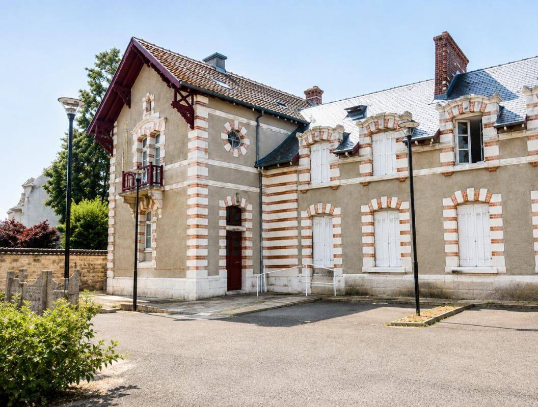 Appartement 5 pièces 89 m² · à Blois · 89 m² · 897 €/mois
