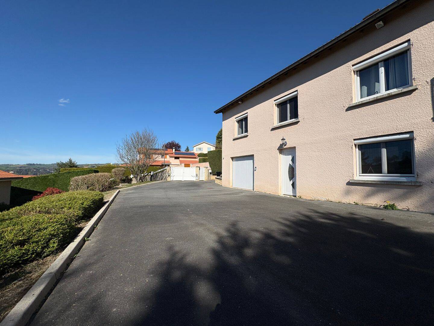 Maison 6 pièces 210 m² · à Villars · 210 m² · 440 000 €