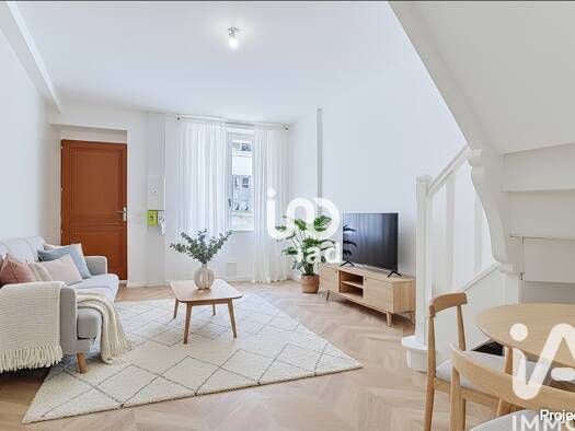 Maison de ville à vendre 245 000 € 3 pièces 2 chambres 68,5 m² Sud Avon 77210