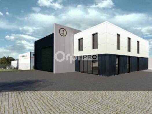 Local commercial à louer 3 600 € 450 m² de surface de vente Noyal-Pontivy 56920