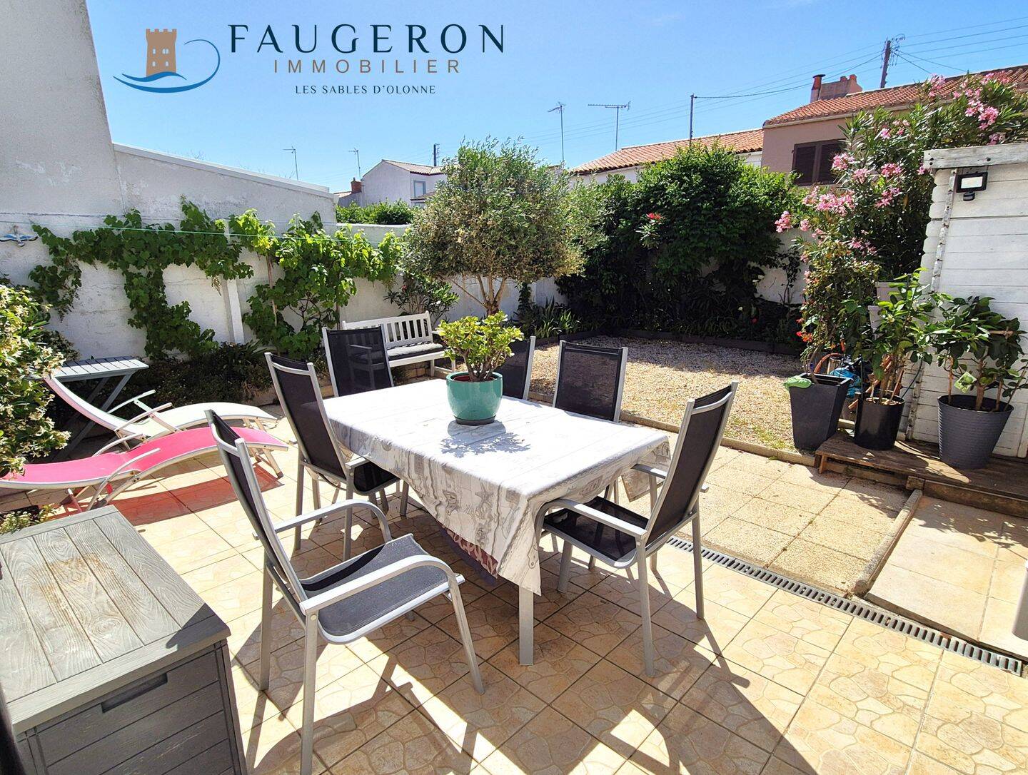 Maison 5 pièces 112 m² · à Les Sables-d'Olonne · 112 m² · 383 200 €