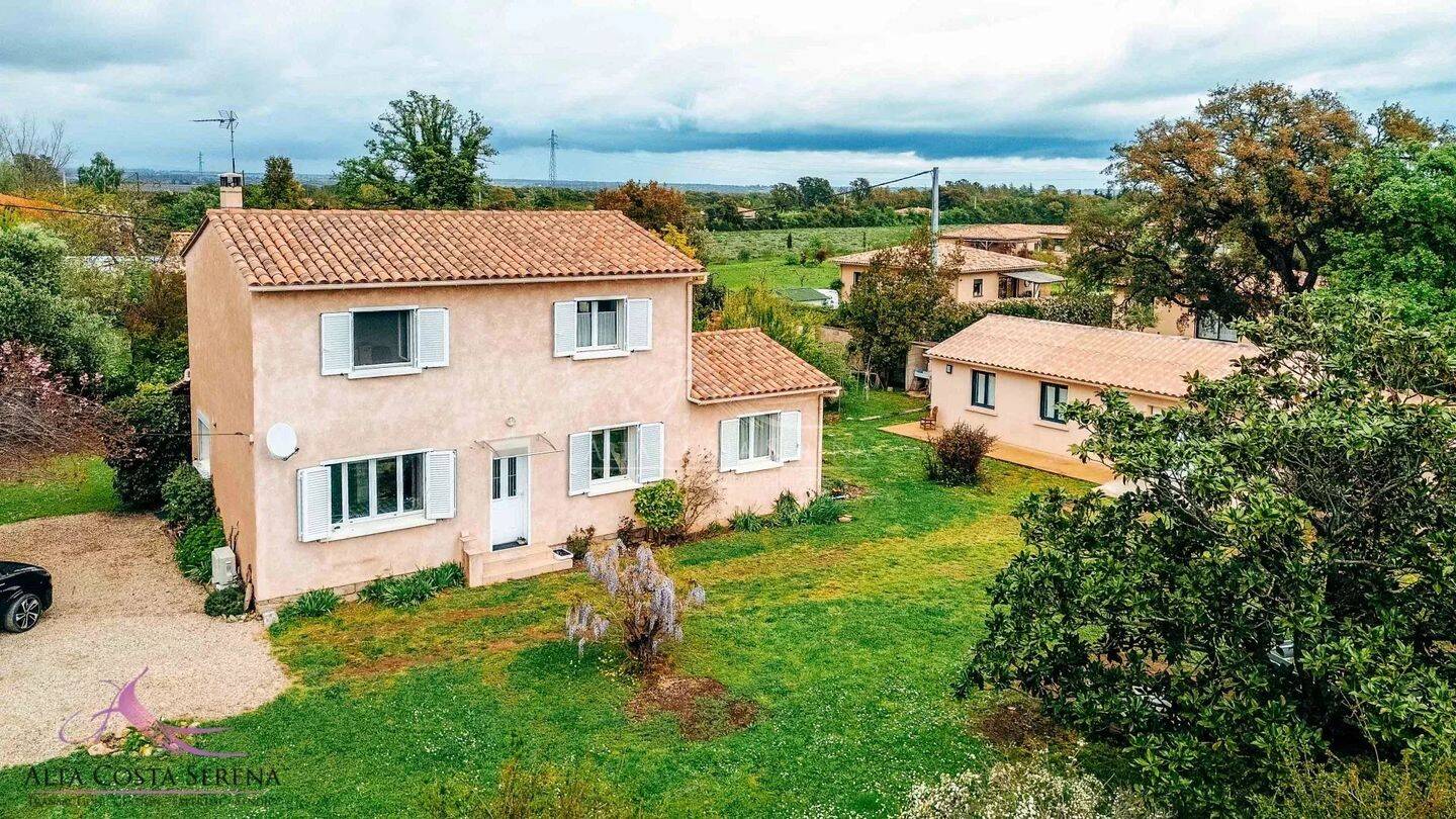 Maison 4 pièces 121 m² · à Prunelli-Di-Fiumorbo · 120,7 m² · 375 000 €