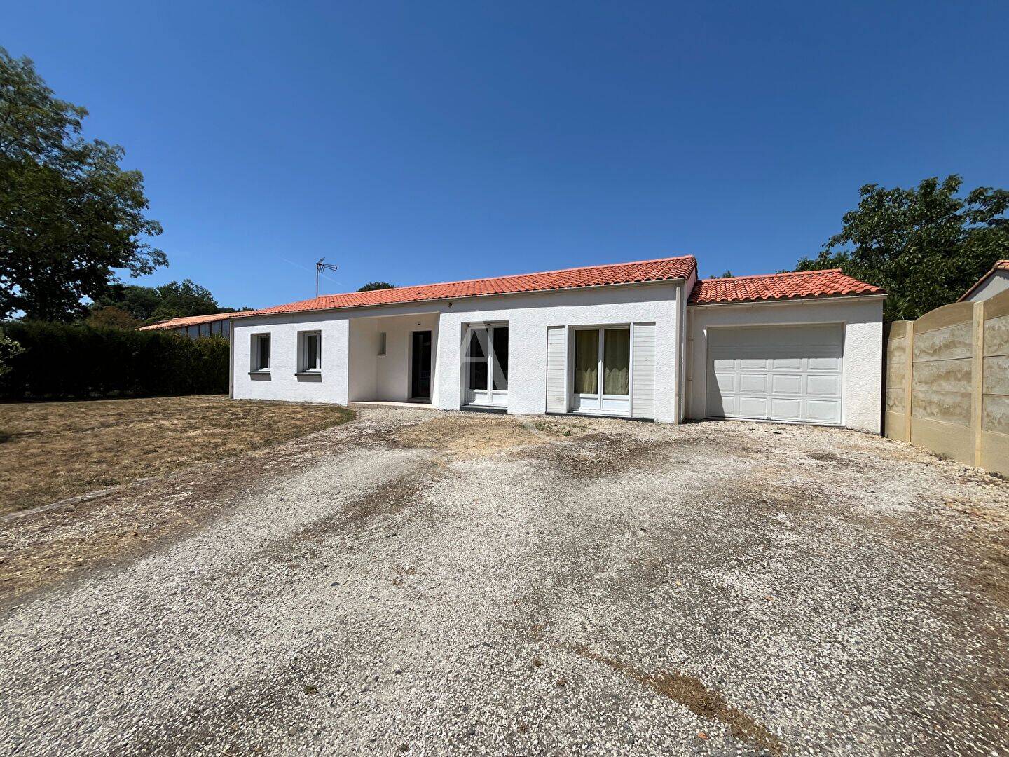 Maison 5 pièces 100 m² · à Sainte-Cécile · 100 m² · 219 900 €