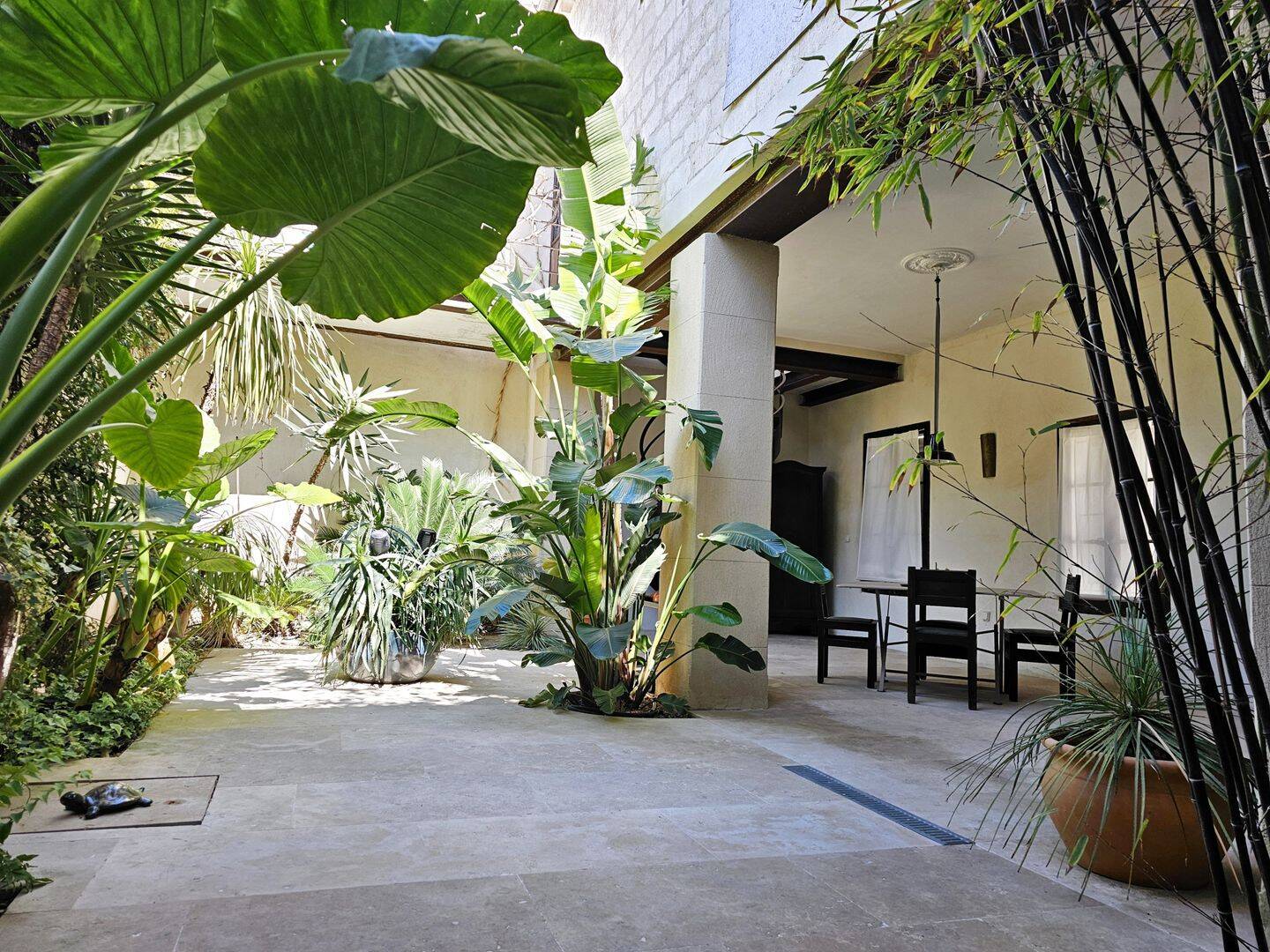 Maison 7 pièces 232 m² · à Aigues-Mortes · 232 m² · 970 000 €