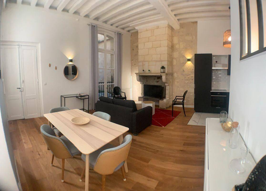 Appartement 3 pièces 57 m² · à Bordeaux · 57 m² · 1 300 €