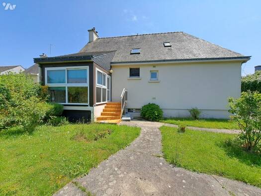 Maison à vendre 208 640 € 8 pièces 5 chambres 150 m² 727 m² de terrain Pluméliau 56930