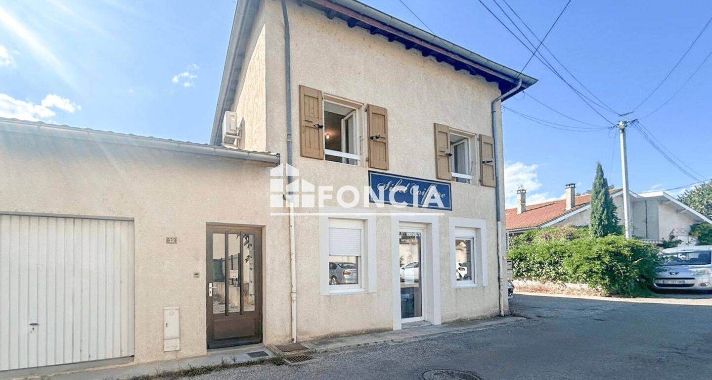 Appartement 2 pièces 52 m² · à Pact · 51,7 m² · 356 €/mois
