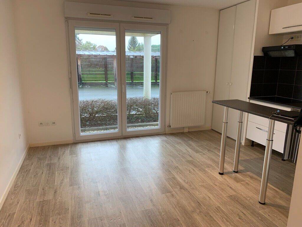 Appartement 1 pièce 24 m² · à Saint-Sébastien-sur-Loire · 24,4 m² · 488 €