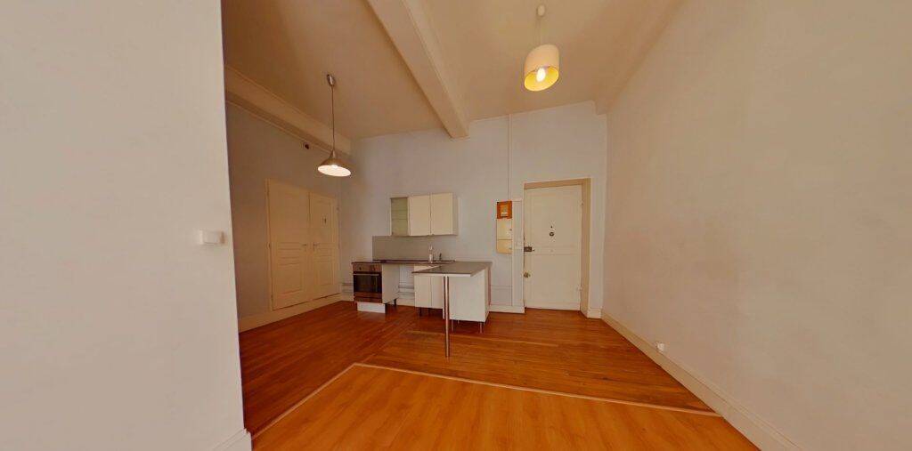 Appartement 3 pièces 49 m² · à Lyon 2ème Arrondissement · 49 m² · 844 €/mois