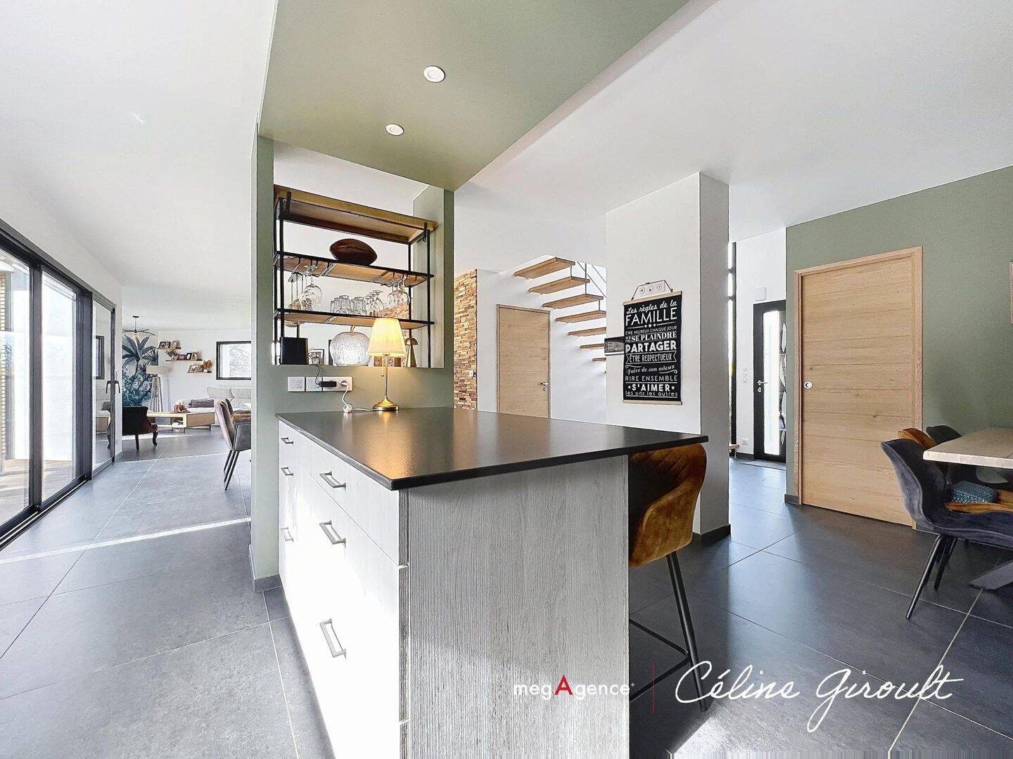 Maison 11 pièces 283 m² · à Avranches · 283 m² · 849 900 €