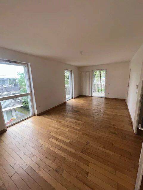 Appartement 3 pièces 81 m² · à Orly · 80,5 m² · 1 295 €