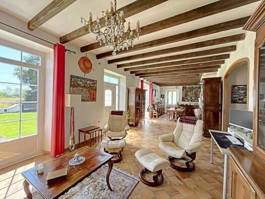 Maison à vendre 289 000 € 7 pièces 4 chambres 191 m² 1 871 m² de terrain Arsague 40330